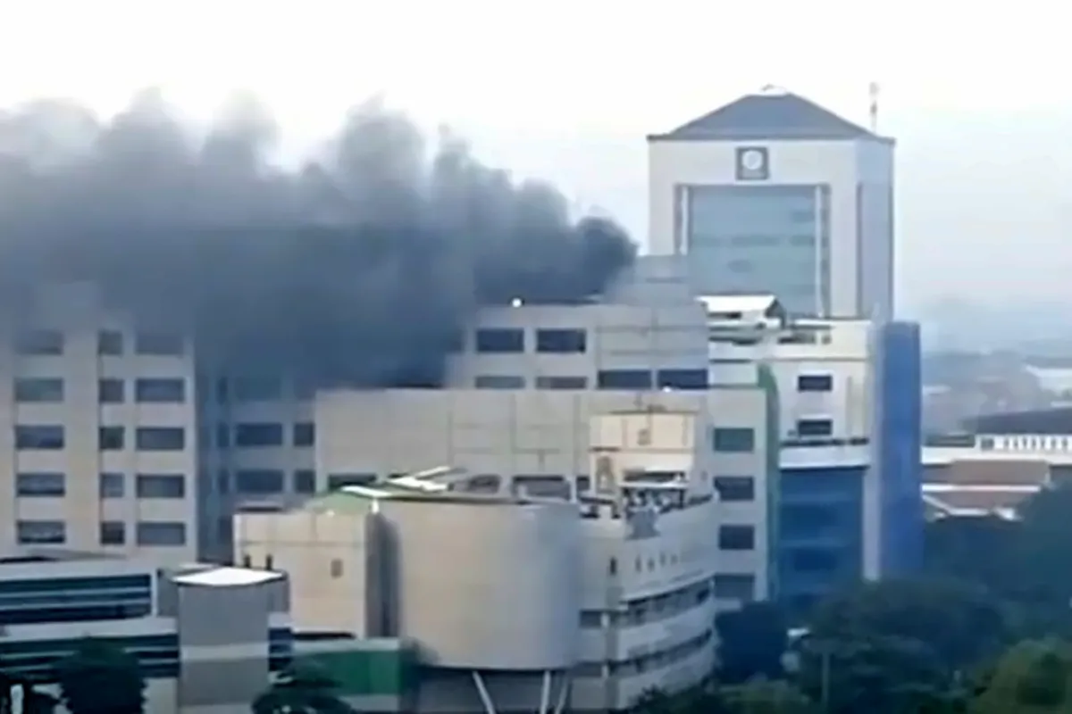 Kebakaran RSUD dr Soetomo Teratasi, Sinergi Cepat Selamatkan 36 Pasien Jantung