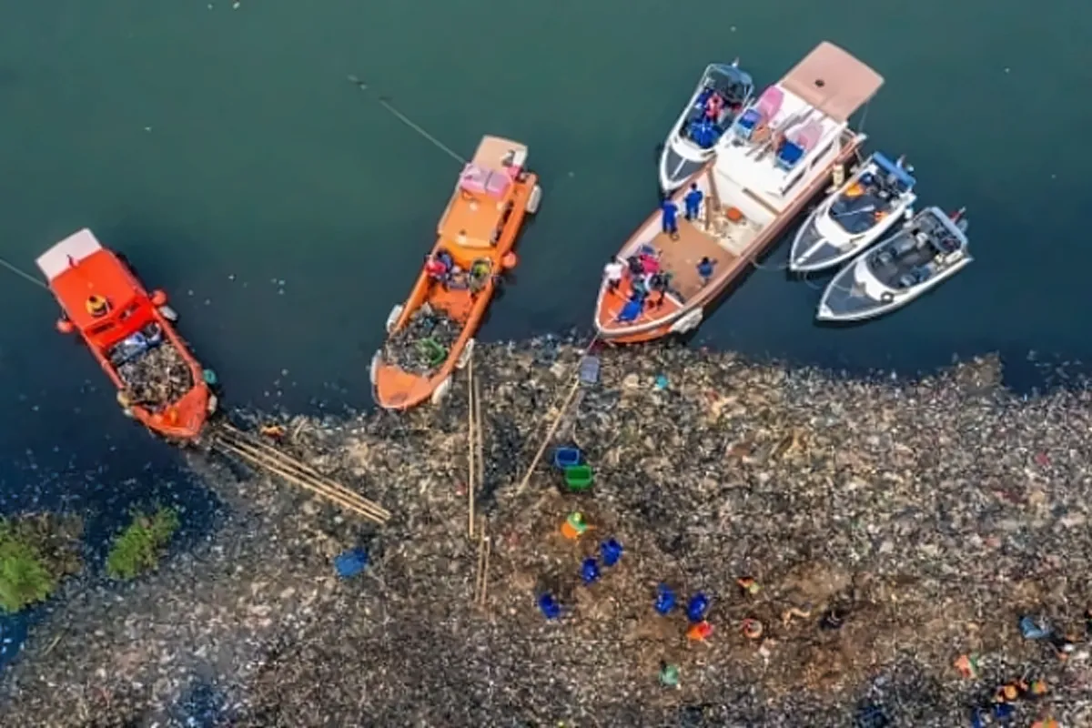 Pulau Sampah Jakarta